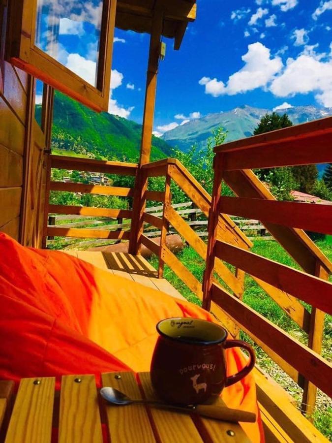 Mountain Cabins Mestia Ngoại thất bức ảnh