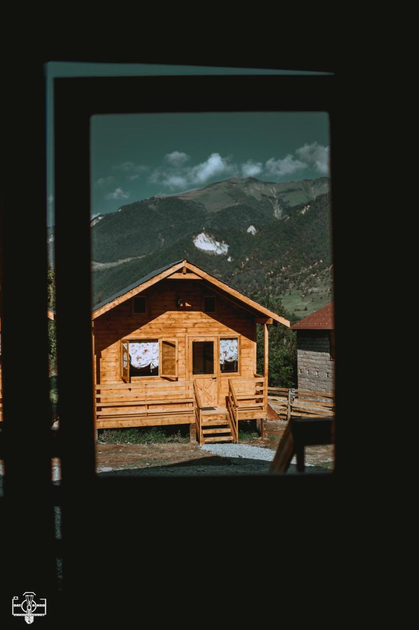 Mountain Cabins Mestia Ngoại thất bức ảnh