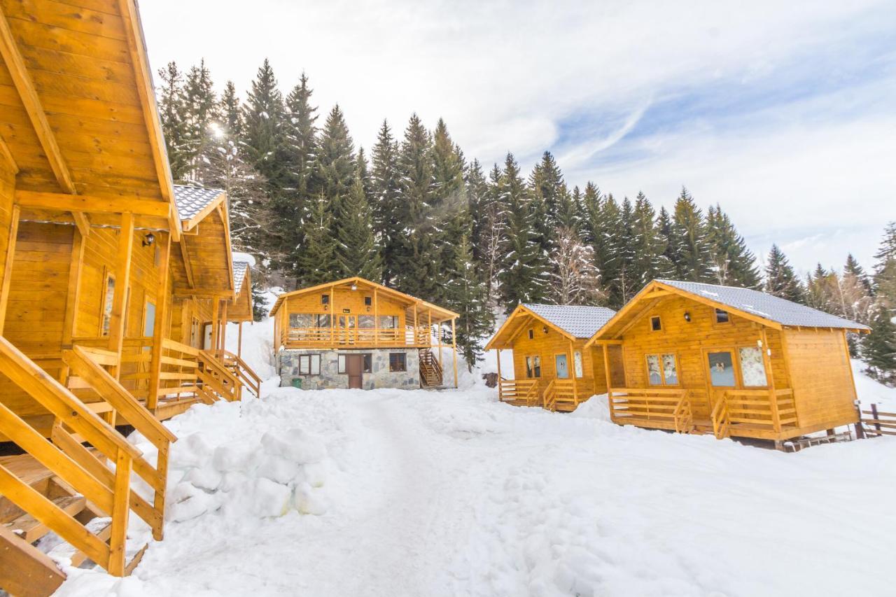 Mountain Cabins Mestia Ngoại thất bức ảnh