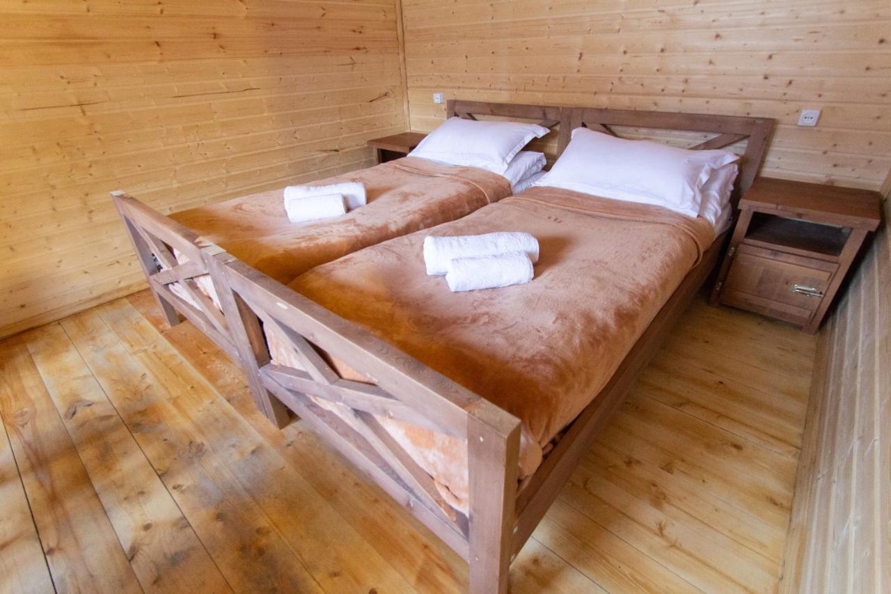Mountain Cabins Mestia Ngoại thất bức ảnh