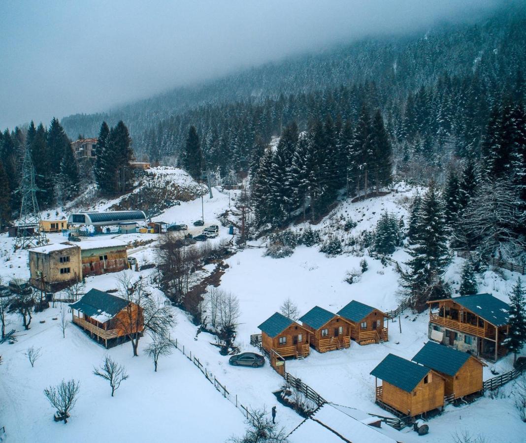 Mountain Cabins Mestia Ngoại thất bức ảnh